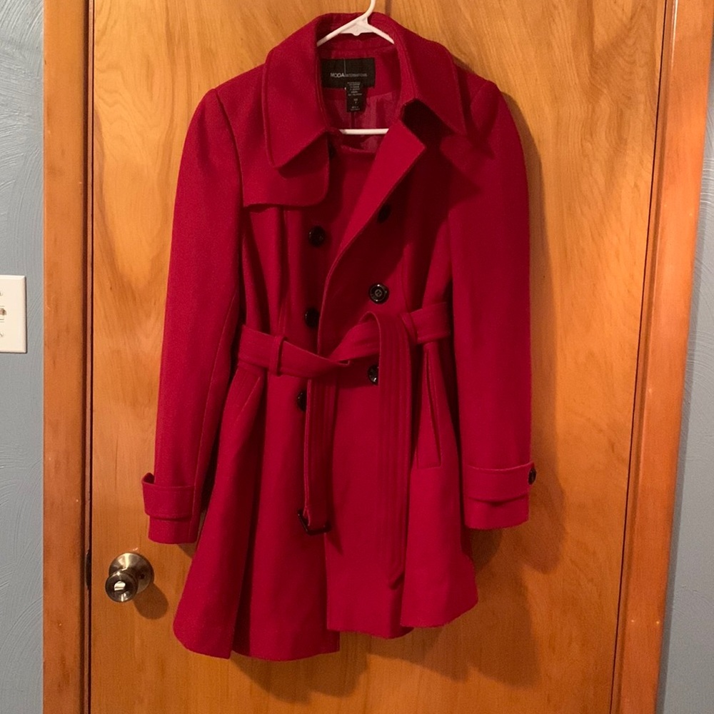 COPY - BEAUTIFUL Red Peacoat!! Basically New!